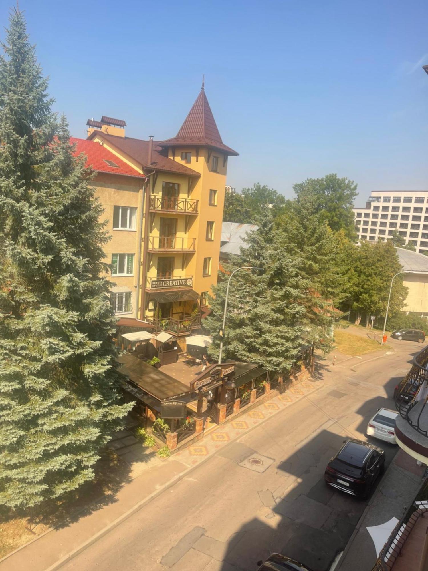 Hotel Villa Sofia Truszkavec Kültér fotó